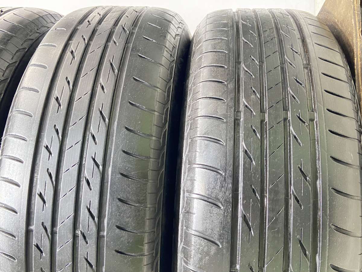ブリヂストン ネクストリー 215/65R16 /トヨタ純正 6.5J+33 114.3-5穴