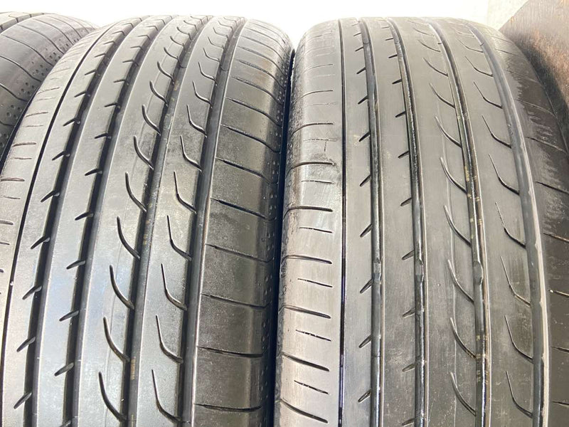 ヨコハマ ブルーアース RV-02 215/65R16  4本