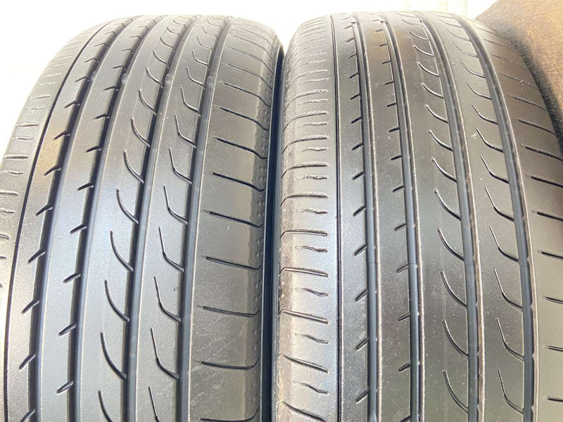 ヨコハマ ブルーアース RV-02 205/60R16  2本