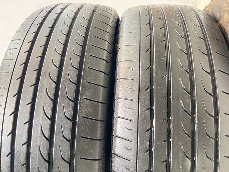 ヨコハマ ブルーアース RV-02 205/60R16  2本