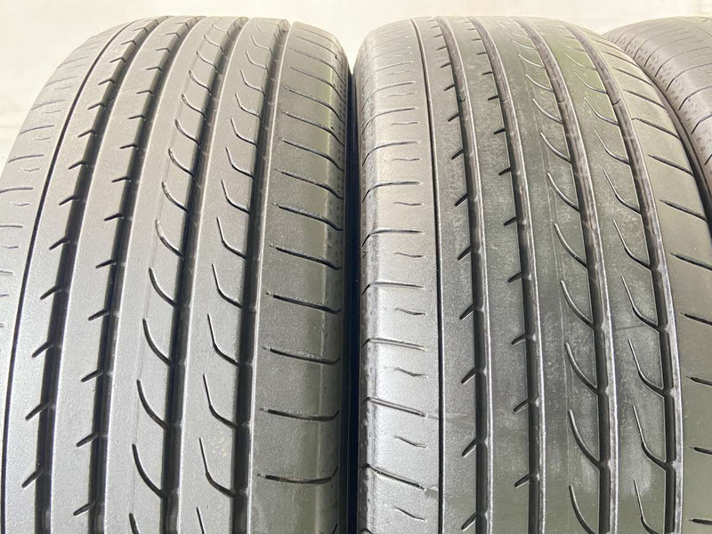 ヨコハマ ブルーアース RV-02 205/60R16  4本