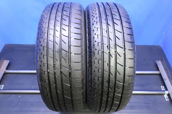 ブリヂストン プレイズ PX-RV 215/60R17