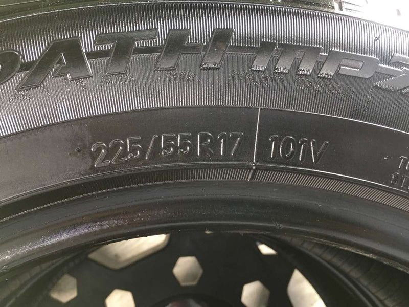トーヨータイヤ トランパス mpZ 225/55R17