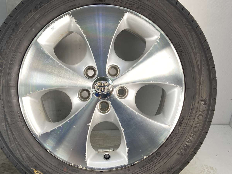 ヨコハマ ブルーアース RV-02 215/60R17 /トヨタ純正 アルファード 10 