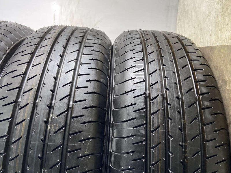 ヨコハマ ブルーアース E51 225/60R17  4本