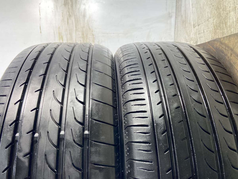 ヨコハマ ブルーアース RV-02 225/55R17  2本