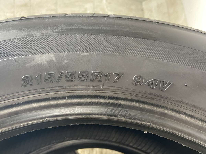 ブリヂストン LUFT RV2 215/55R17  2本