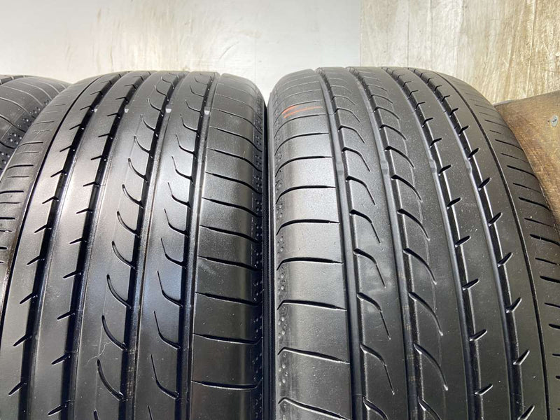 ヨコハマ ブルーアース RV-02 225/60R17  4本