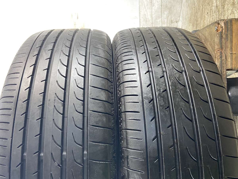 ヨコハマ ブルーアース RV-02 215/60R17  2本