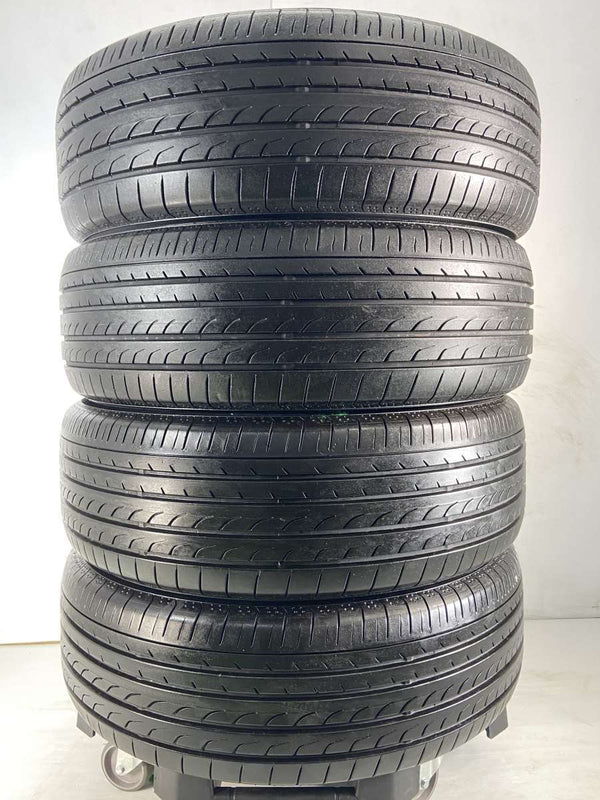 ヨコハマ ブルーアース RV-02 215/60R17  4本