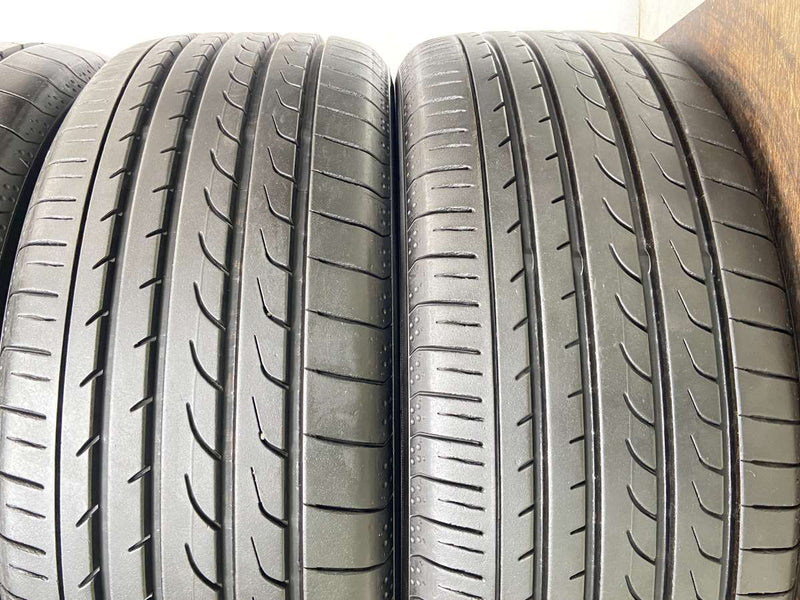 ヨコハマ ブルーアース RV-02 215/55R17  4本