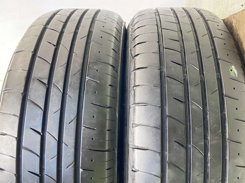 ブリヂストン プレイズ PX-RV2 225/60R17  2本