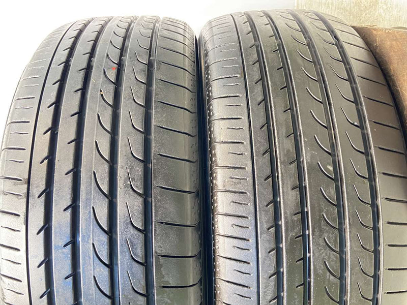 ヨコハマ ブルーアース RV-02 215/55R17  2本