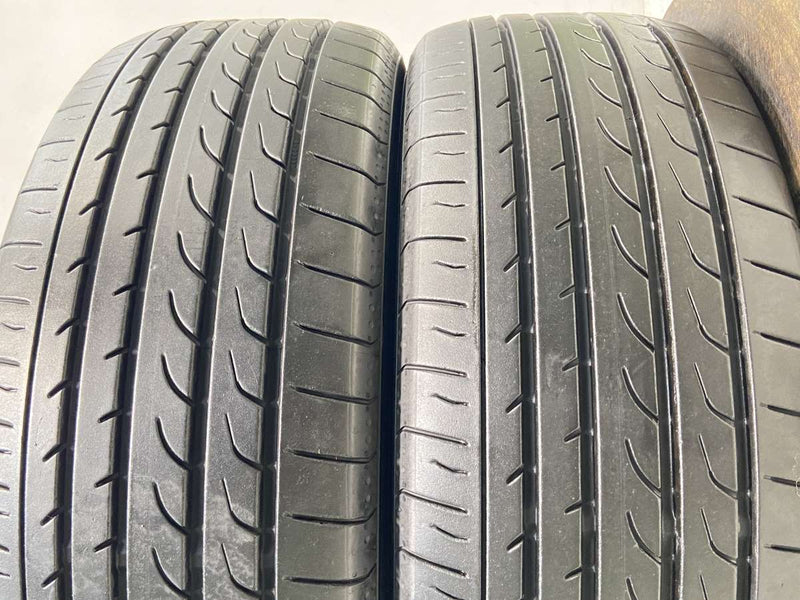 ヨコハマ ブルーアース RV-02 205/55R17  2本