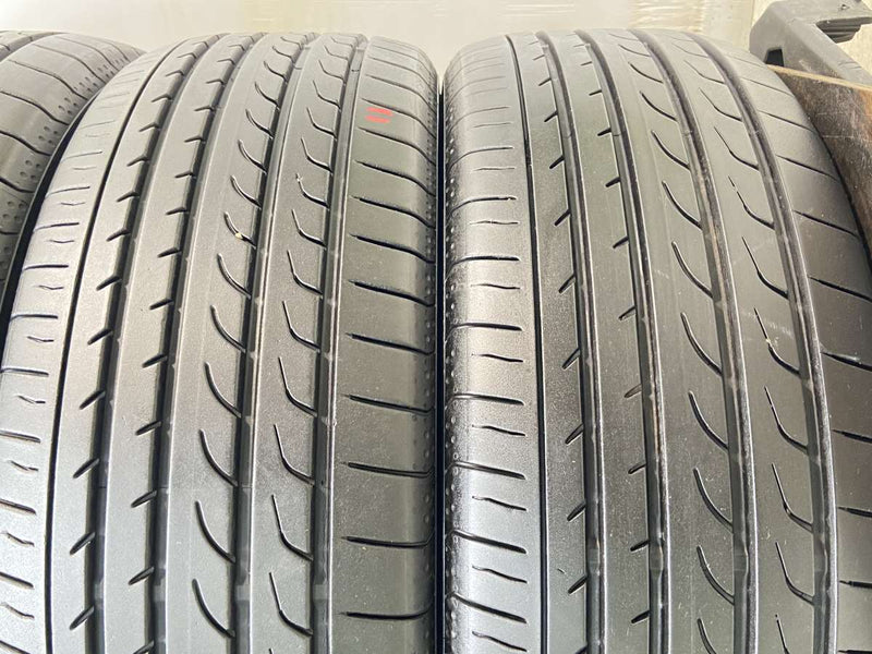 ヨコハマ ブルーアース RV-02 205/55R17  4本