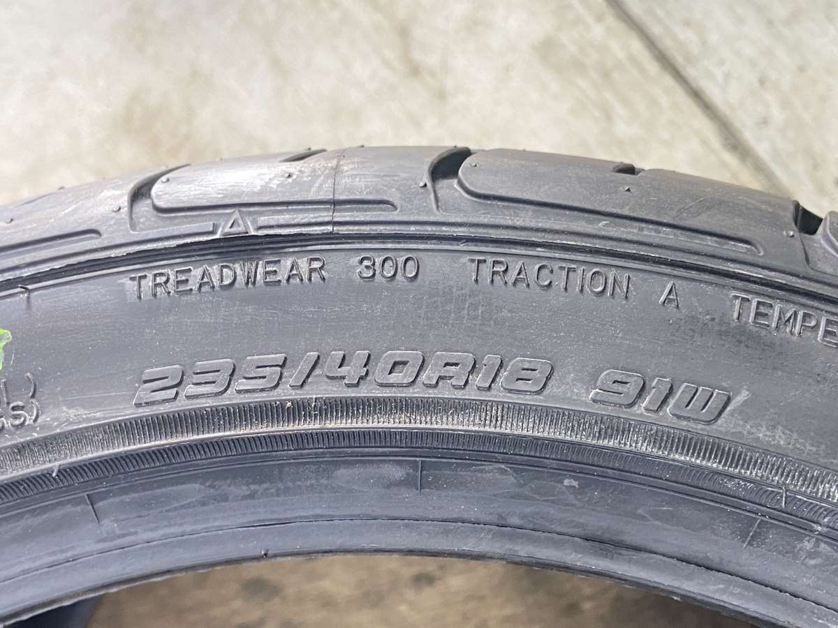 ダンロップ ディレッツア DZ101 235/40R18 – タイヤ・ホイールカンパニー