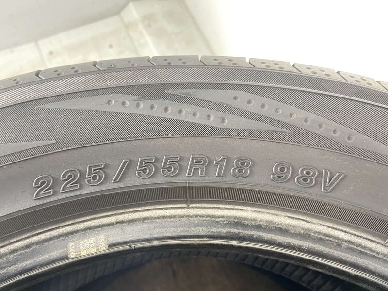 ヨコハマ ブルーアース RV-02 225/55R18  2本