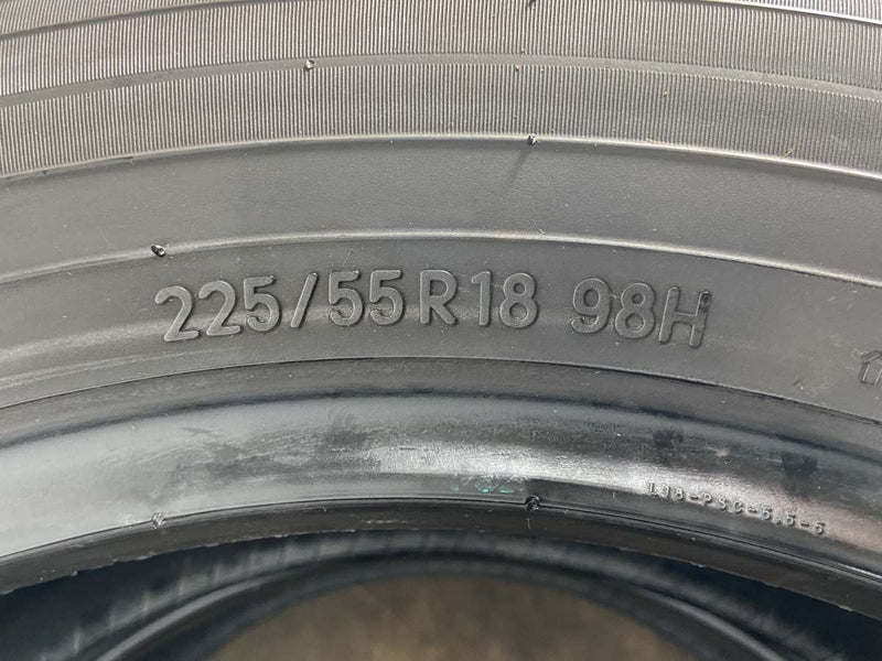 トーヨータイヤ A24 225/55R18  2本