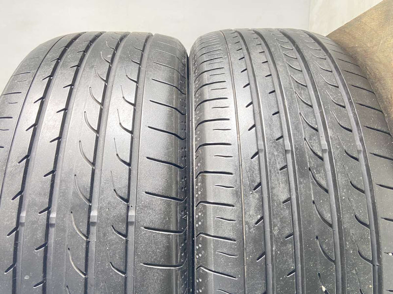 ヨコハマ ブルーアース RV-02 225/55R18  2本