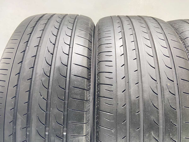 ヨコハマ ブルーアース RV-02 235/50R18  4本