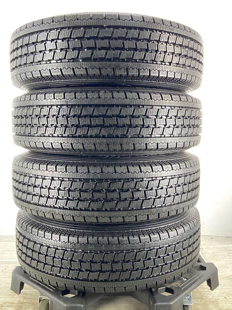 トーヨータイヤ デルベックス M934 165/80R13 90/88N LT /　 PRD 5.0J+35 100-4穴 4本