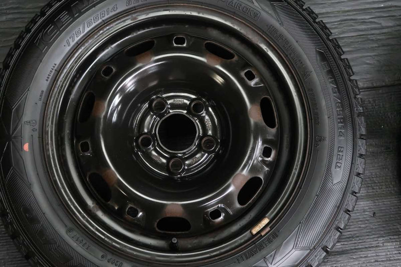 グッドイヤー アイスナビ 6 175/65R14 /フォルクスワーゲン純正 ポロ9N 14x6.0 43 100-5穴