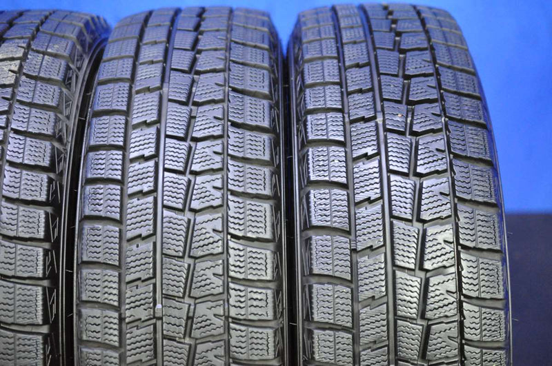 ダンロップ ウィンターマックス WM01 175/70R14