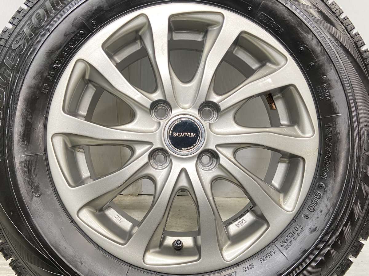 ブリヂストン ブリザックVRX 185/70R14 / BALMINUM 5.5J+39 100-4穴 4