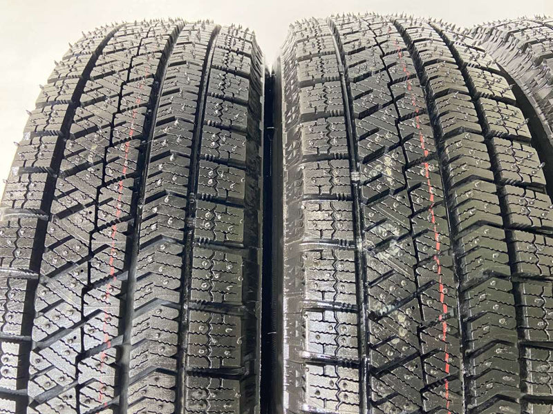 ブリヂストン ブリザック VRX2 155/65R14 / RACING FORCE 4.5J+45 100