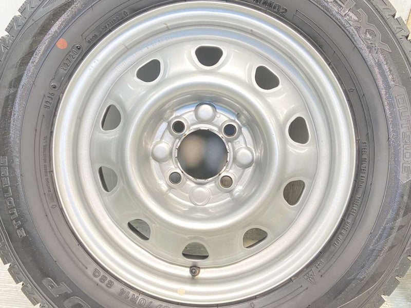 ダンロップ ウィンターマックス WM02 185/70R14 / TOPY M47A 5.0J+ 100