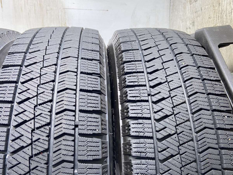 ブリヂストン ブリザック VRX2 175/65R15  /　 シビラ 5.5J+45 100-4穴 4本