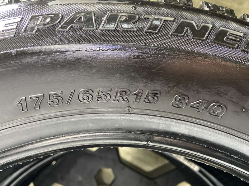 ブリヂストン アイスパートナー2 175/65R15  2本