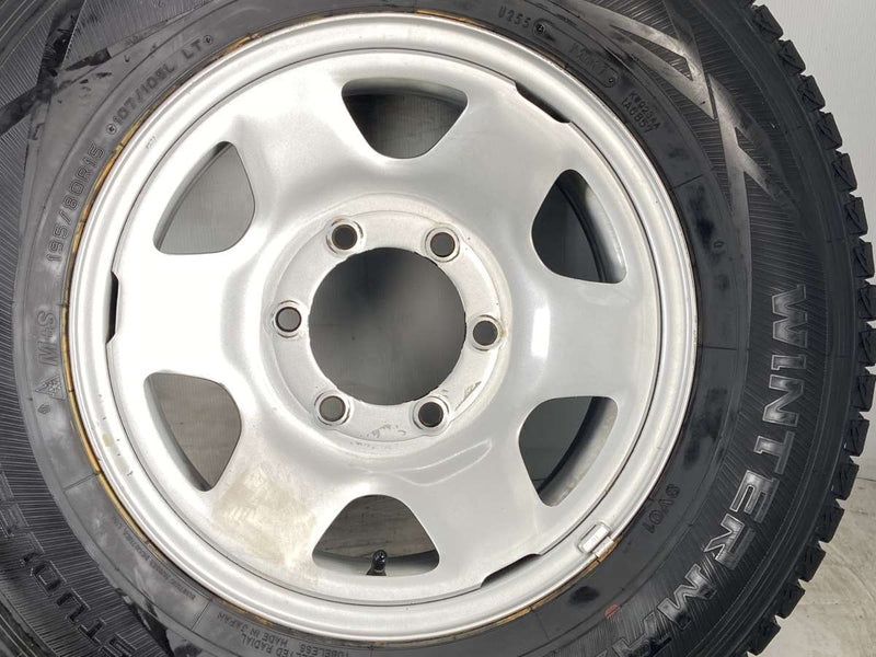 ダンロップ ウィンターマックス SV01 195/80R15 107/105 L LT /　  6.0J+30 139.7-6穴 4本