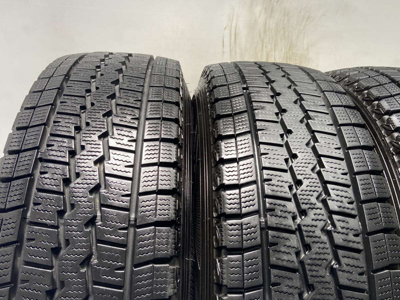 ダンロップ ウィンターマックス SV01 195/80R15 107/105 L LT /　  6.0J+30 139.7-6穴 4本