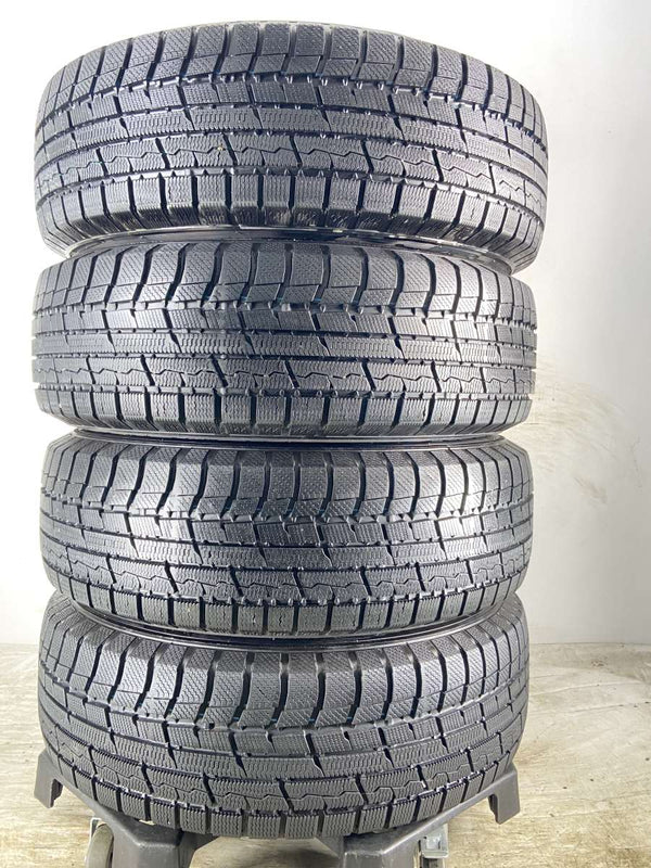 トーヨータイヤ ウィンタートランパス TX 205/70R15  /　 リバーライン 6.0J+50 114.3-5穴 4本