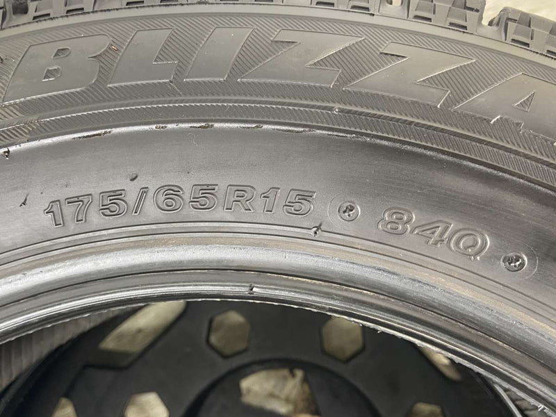 ブリヂストン ブリザック VRX 175/65R15  2本