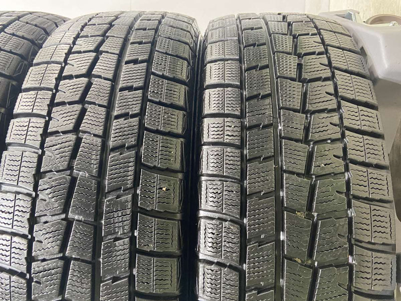 ダンロップ ウィンターマックス WM01 195/65R15 4本