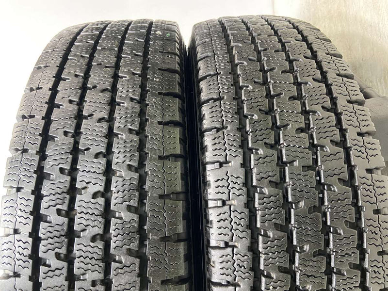 トーヨータイヤ デルベックス935 195/80R15 107/105N LT 2本