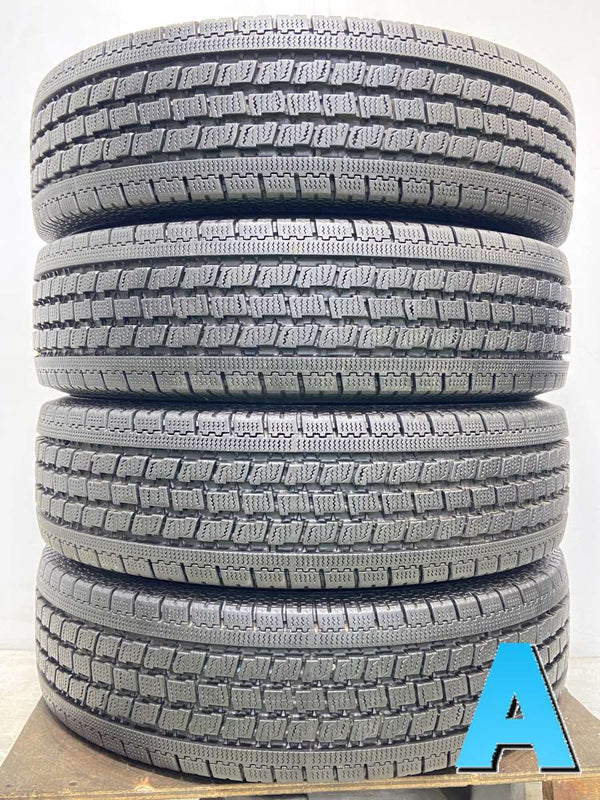 トーヨータイヤ デルベックス M934 195/80R15 107/105ＬLT 4本