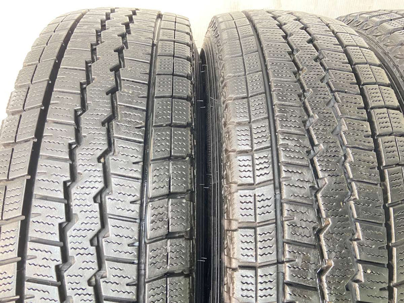 ダンロップ ウィンターマックス SV01 195/80R15・195/80R15 /日産純正  5.5J+・5.5J+ 139.7-6穴 4本