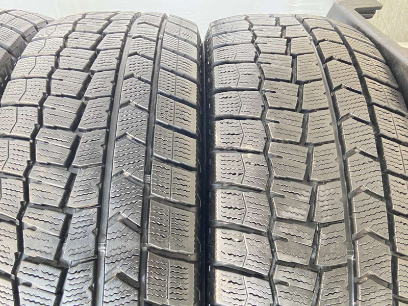 ダンロップ ウィンターマックス WM02 195/65R15  4本