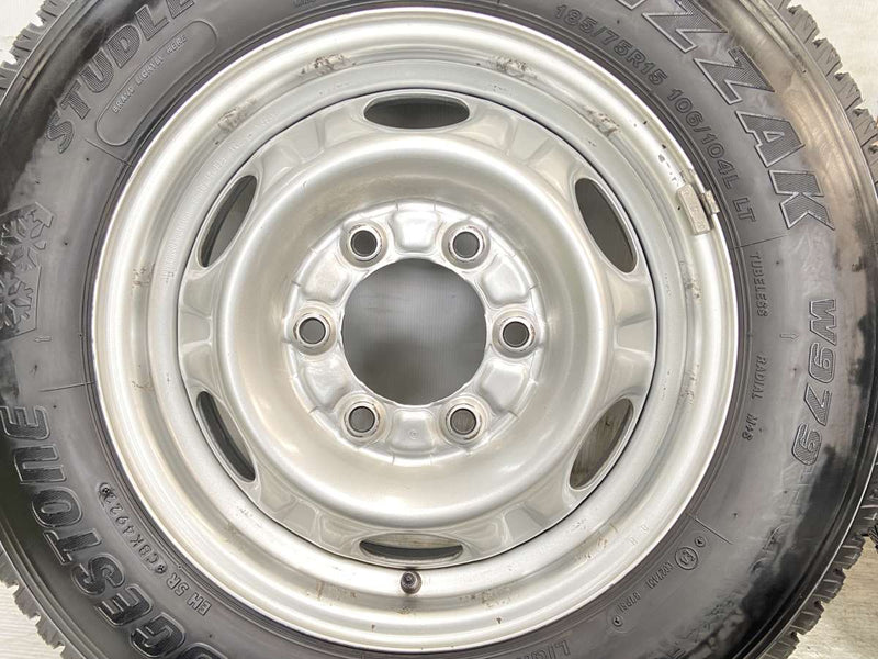 ブリヂストン ブリザック W979 185/75R15 106/104 LT /日産純正 5.5J+  