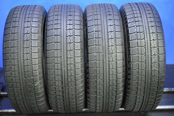 トーヨータイヤ ウィンタートランパス Mk4α 215/65R16