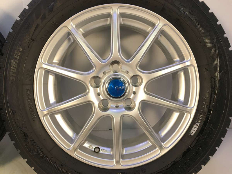 トーヨータイヤ ガリット GIZ 215/60R16 /GAB 16x6.5 38 114.3-5穴