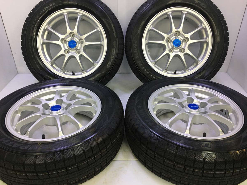 トーヨータイヤ ウィンタートランパス MK4α 215/60R16 /ブリヂストン トップラン 16x6.5 39 114.3-5穴