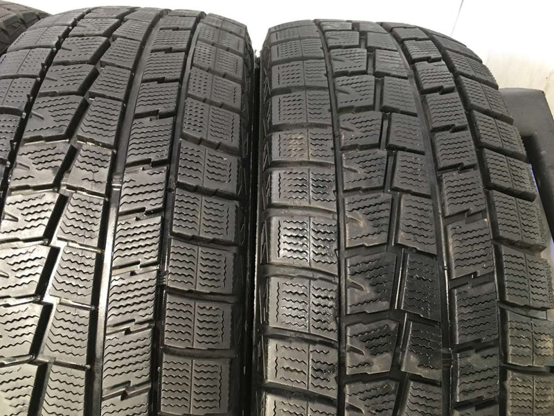 ダンロップ ウィンターマックス WM01 215/65R16