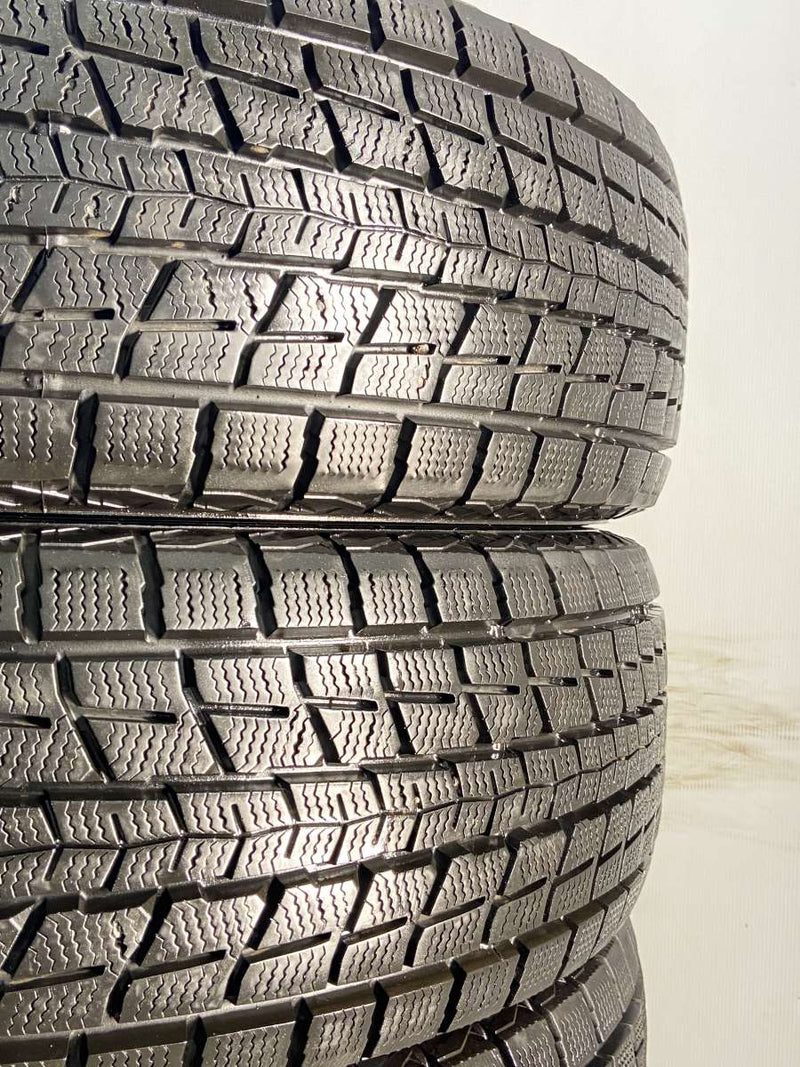 ダンロップ ウィンターマックス SJ8 215/70R16