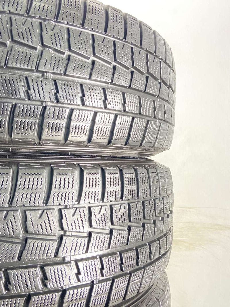 ダンロップ ウィンターマックス WM01 215/60R16 /LAYCEA 16x6.5 48 114.3-5穴