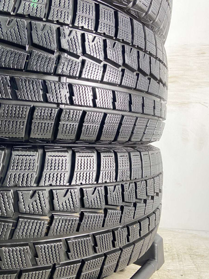 ダンロップ ウィンターマックス WM01 215/60R16