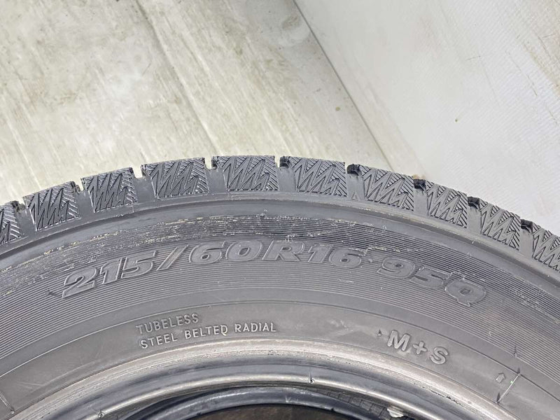 トーヨータイヤ ウィンタートランパス Mk4α 215/60R16  2本